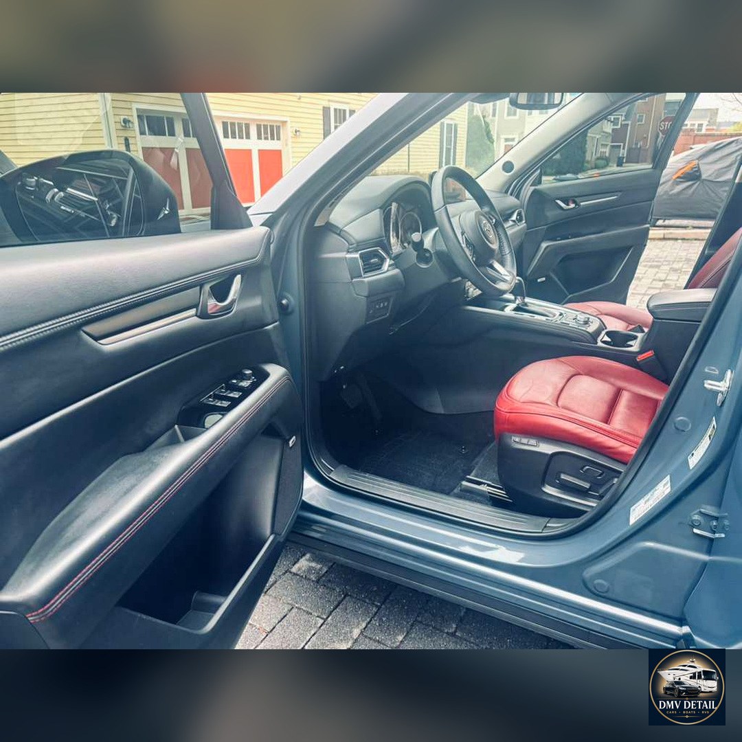 Detailed Mazda CX-5 interior