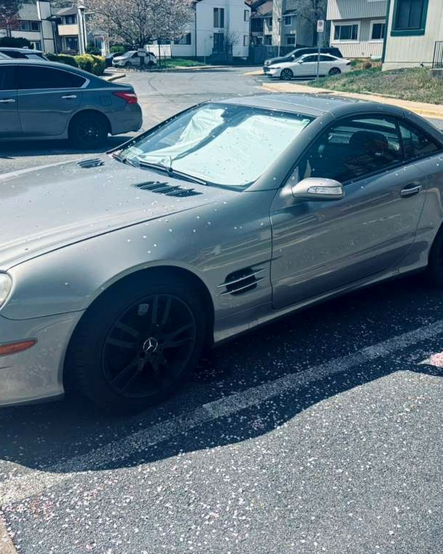 Mercedes SL during an exterior wash